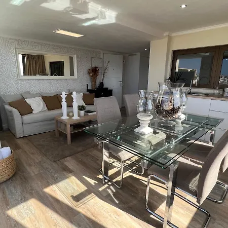 New Luxury Penthouse Mencey Apartman *