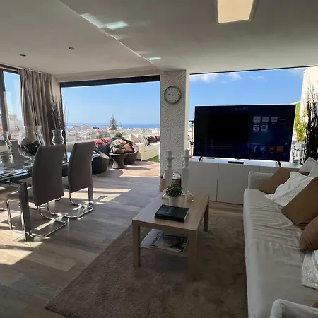New Luxury Penthouse Mencey Apartman *